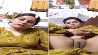Image of Pakistani girl engaging on video call-Linkdebhai.club